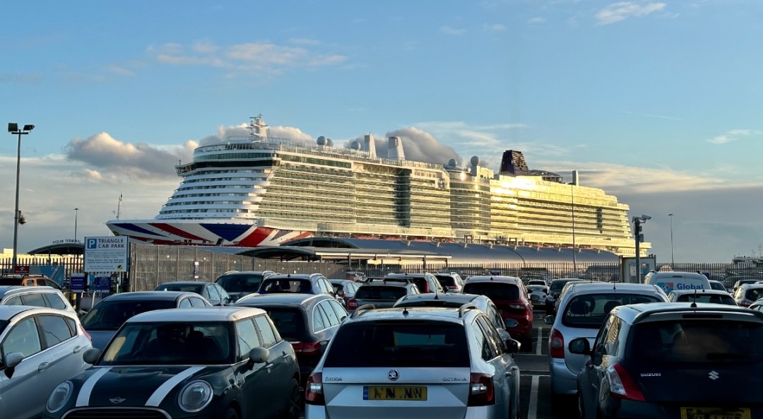 Long-Stay Cruise Parking in Southampton (7–14 Days Explained)
